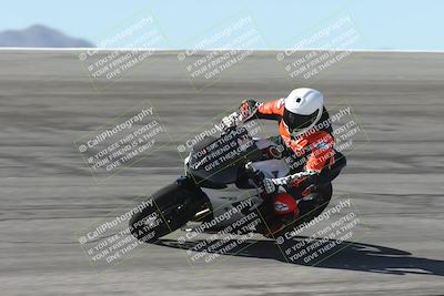 media/Oct-13-2025-Moto Forza (Mon) [[a66d839500]]/4-C Group/Session 2 (Bowl)/